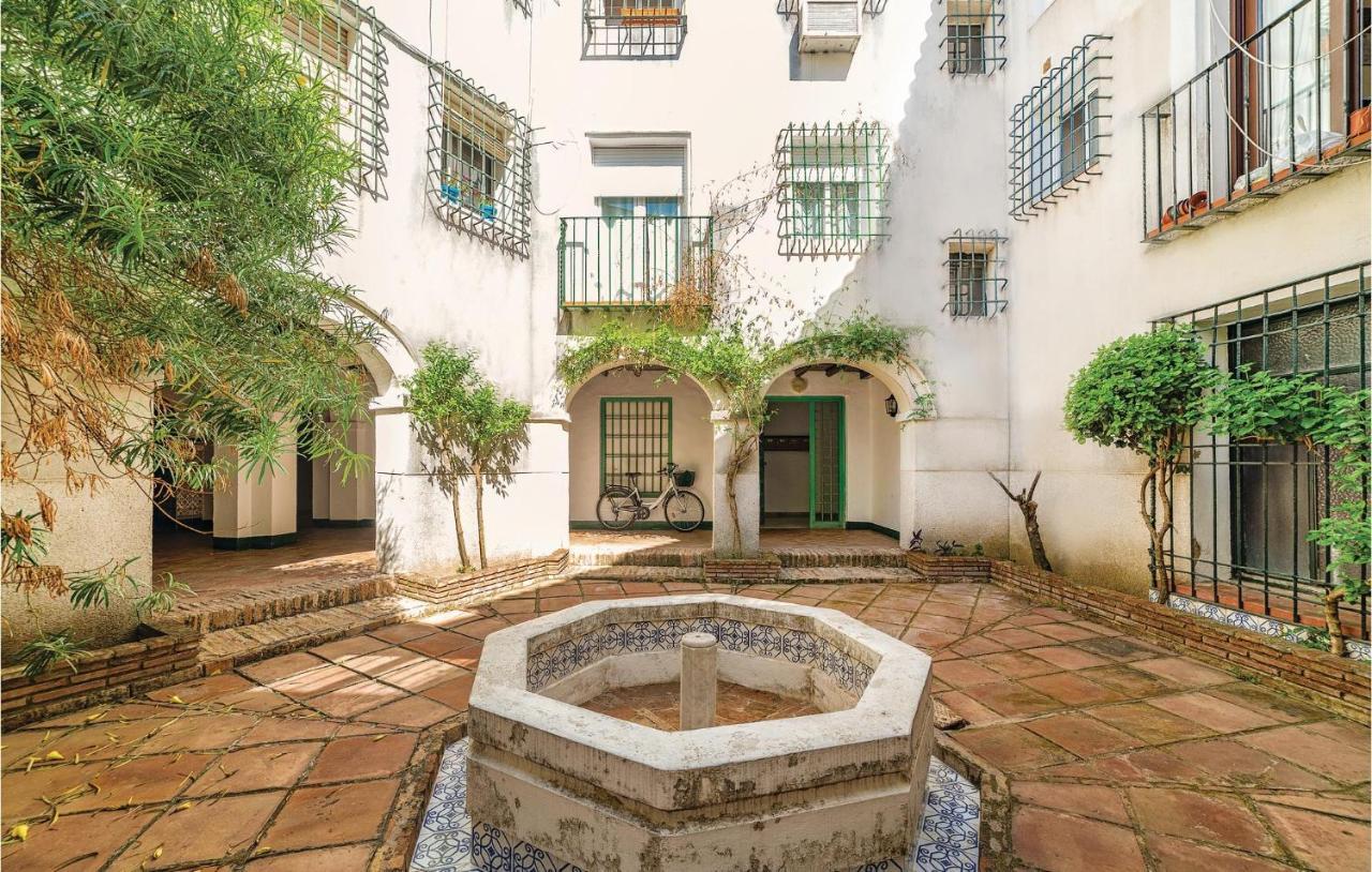 Beautiful Apartment In Cordoba With Kitchenette Eksteriør billede